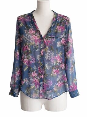 Kut from the Kloth Chiffon Button-Front Blouse
